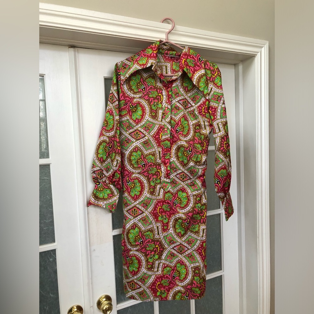 👗 Vintage polyester dress
